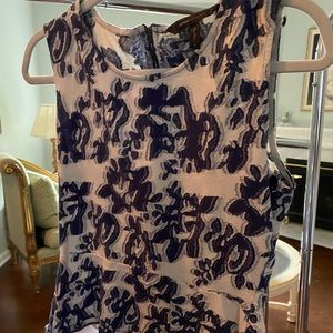 BCBG blue & white sleeveless top